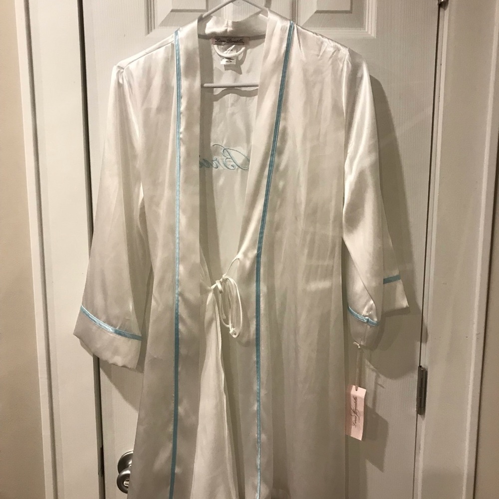 “The Bride” Robe - Picture 2 of 2